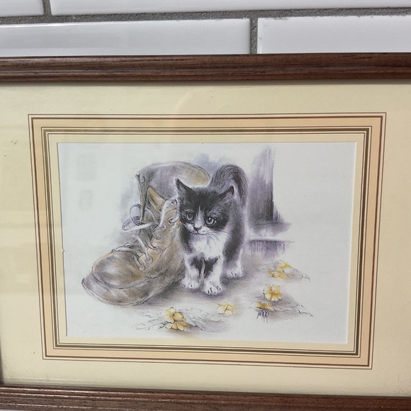 VTG Kitten With Boot Print in Frame By Nikki - Picture 2 of 4